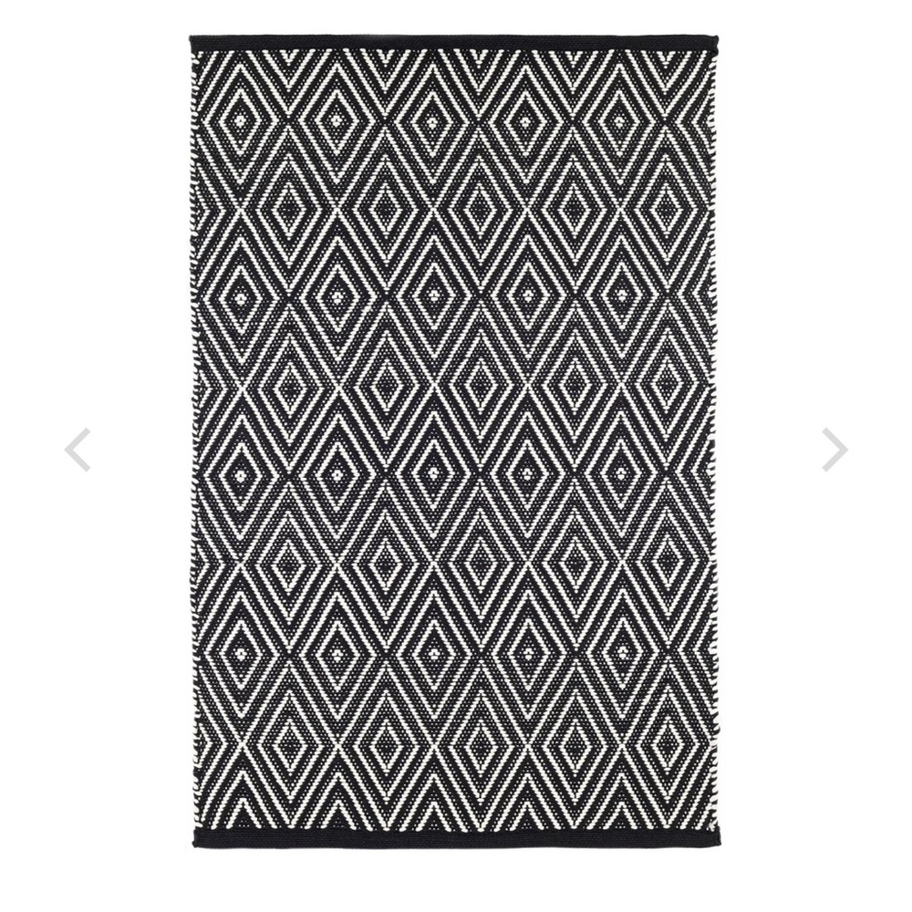 Dash & Albert NEW Diamond Black/Ivory Indoor/Outdoor Rug